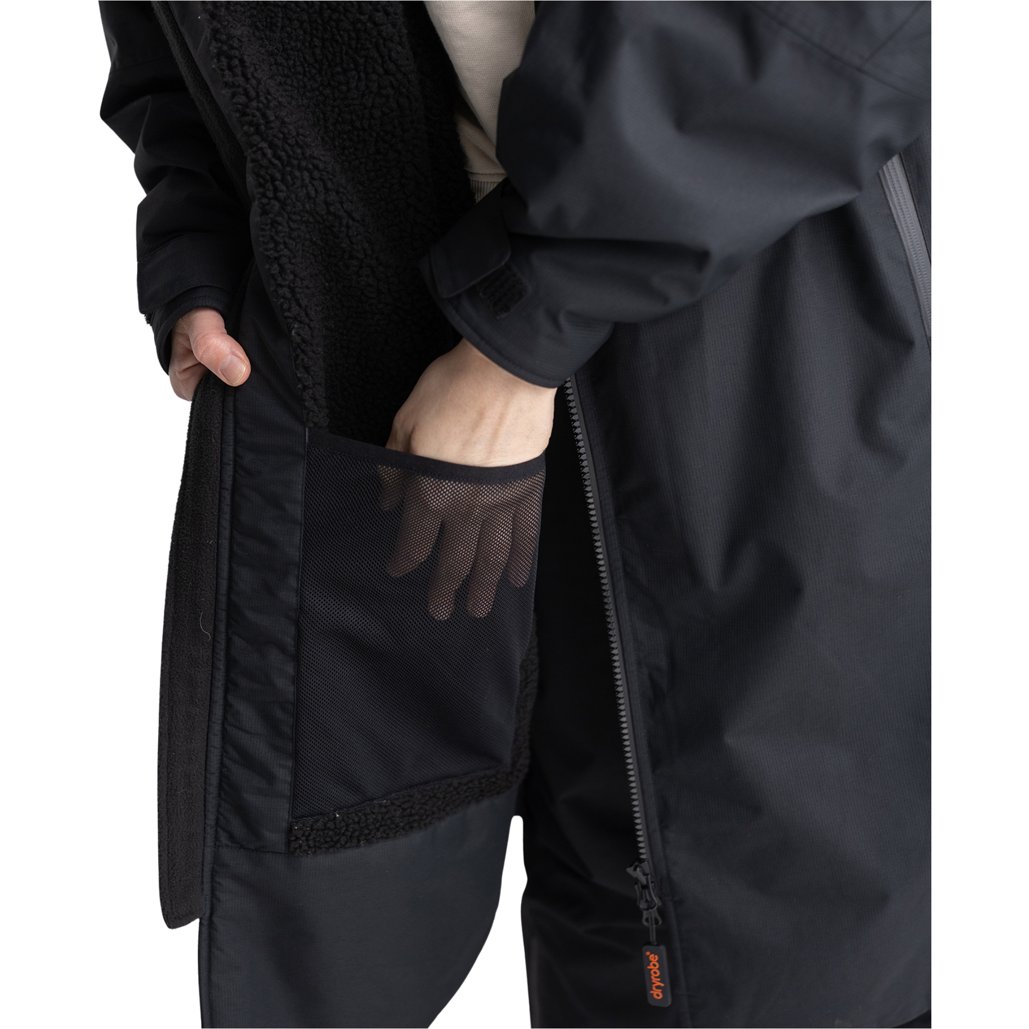 2026 Dryrobe Nexus Long Sleeve Changing Robe NXS - Black